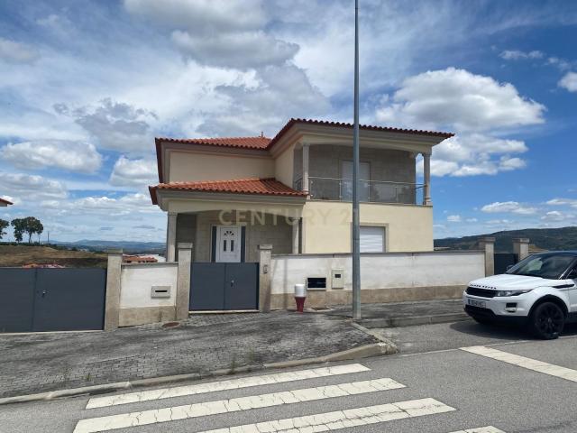 Casa venda em Mirandela, Bragança