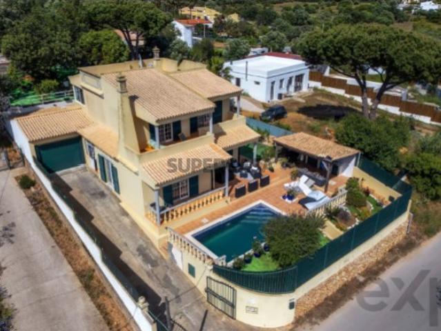 Casa venda em Lagoão, Olhão