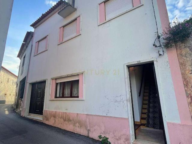 Casa venda em Montemor-o-Velho e Gatões, Montemor-o-velho