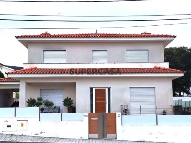 Casa venda em Santa Maria Da Feira, Aveiro