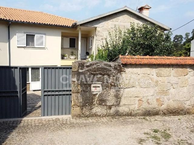 Casa venda em Cambra, Viseu