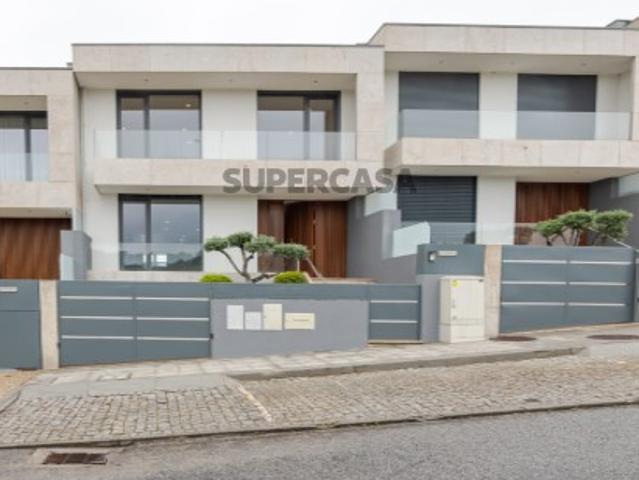 Casa venda em Milhundos, Marecos