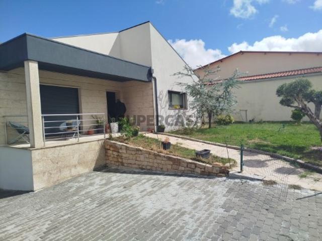 Casa venda em Penedono, Viseu