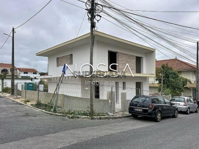 Casa venda em Bairro da Milharada, Odivelas