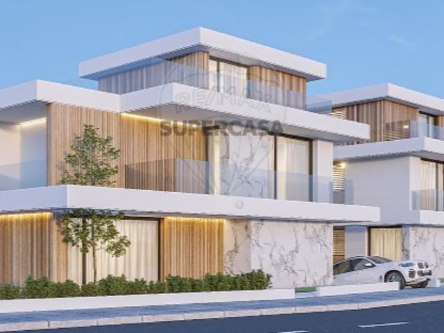 Casa venda em Odivelas, Bairro das Comendadeiras Casa venda em Odivelas, Bairro das Comendadeiras