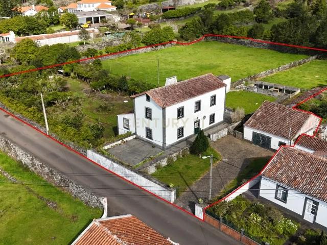 Casa venda em Açores, Posto Santo