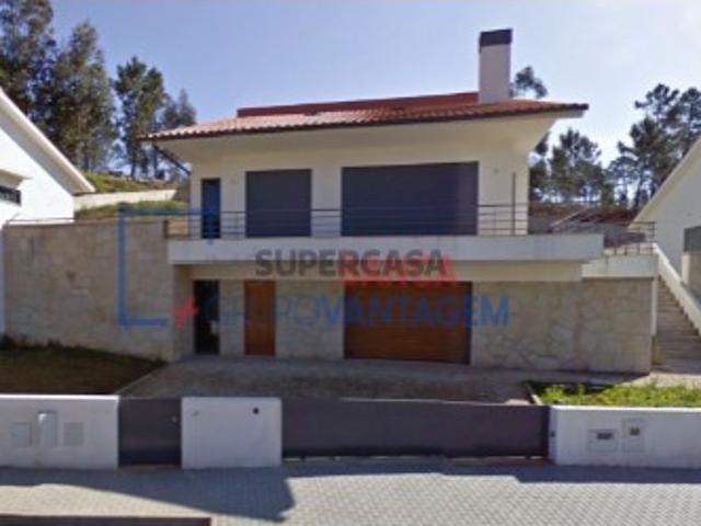 Casa venda em Rebordões, Boalhosa