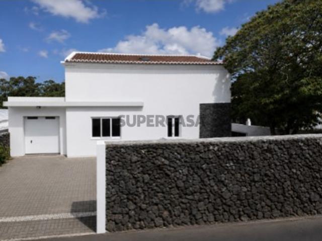 Casa venda em Açores, Ilha Terceira