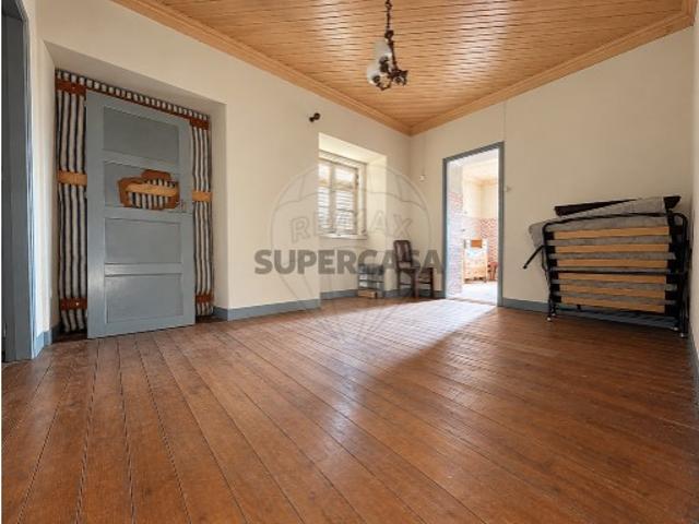 Casa venda em São Miguel, Santa Eufémia e Rabaçal, Penela