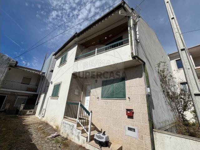 Casa venda em Chaves, Vila Real