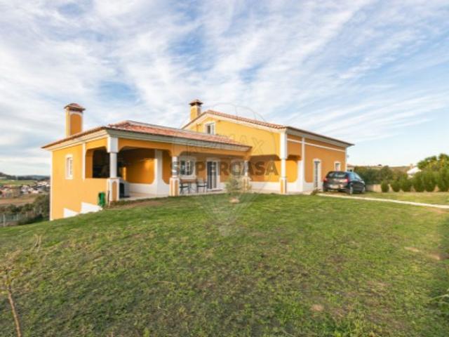 Casa venda em Sobral De Monte Agraço, Torre