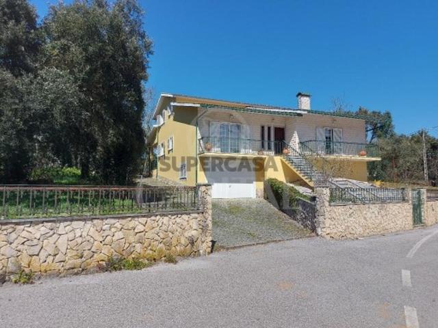 Casa venda em Arganil, Sarzedo