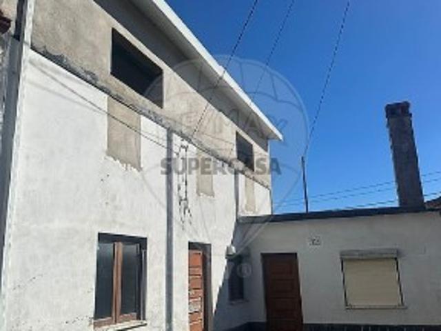 Casa venda em Coimbrã, Botão