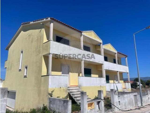 Casa venda em Pederneira, Valado Dos Frades