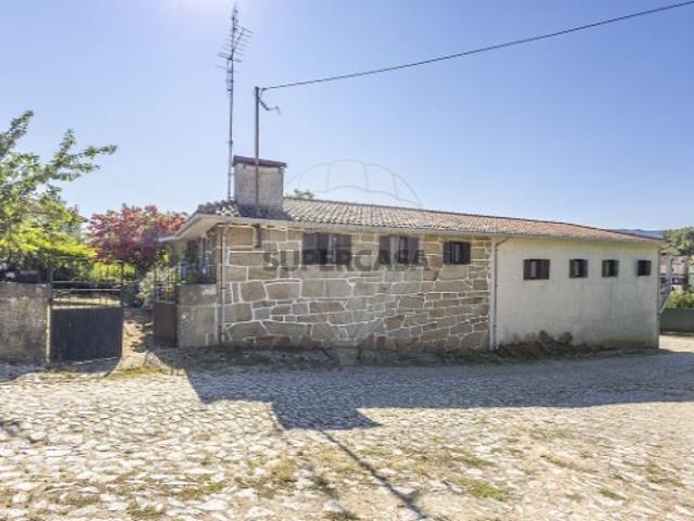 Casa venda em Chaves, Vila Real