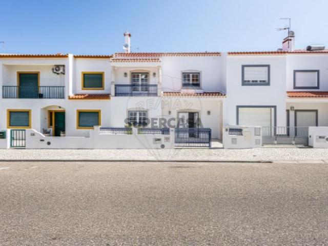 Casa venda em Bairro Doutor Luis Manuel da Silva Viana de Sá, Vendas Novas