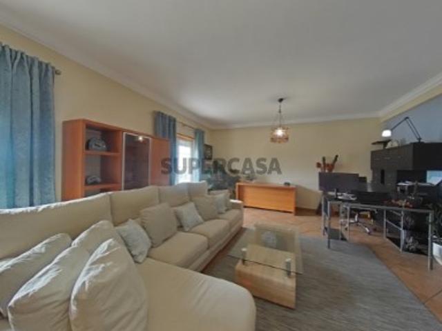 Casa venda em Mafra, Ventureira
