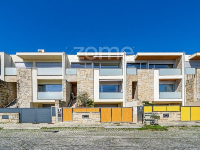 Casa venda em Ferreiros e Gondizalves, Braga
