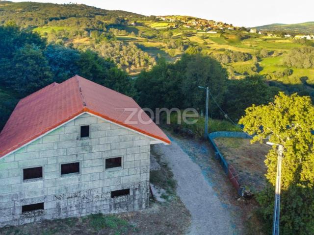 Casa venda em Covelo Do Gerez, Vila Real