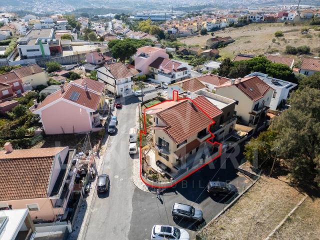 Casa venda em Bairro Trigache Centro, Odivelas
