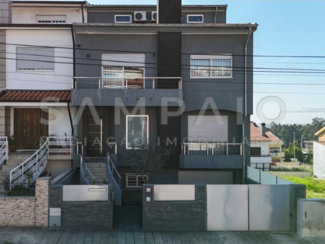 Casa venda em Coelheira, Gondomar