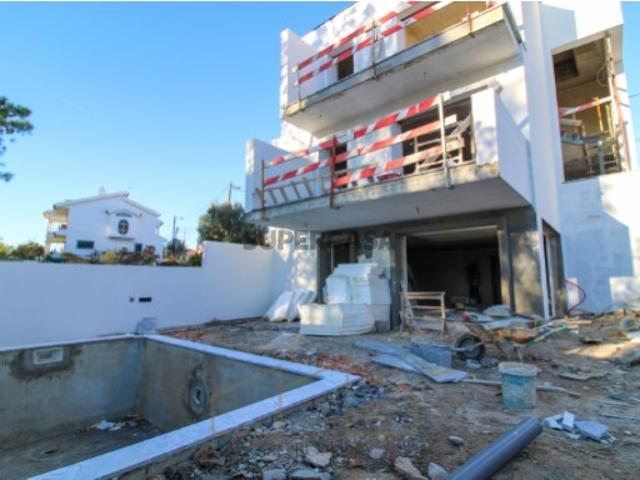 Casa venda em Quinta do Bau-Bau, Almada