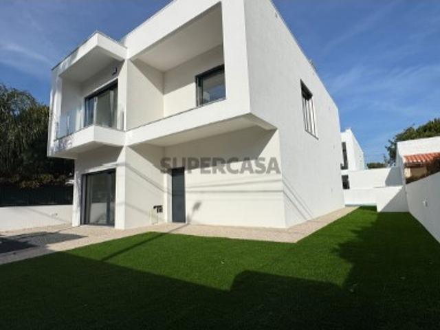 Casa venda em Azeitão (São Lourenço e São Simão), Setúbal