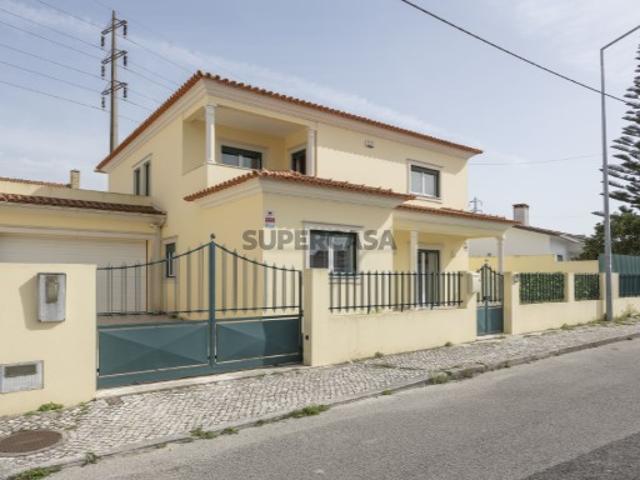 Casa venda em Marinha Grande, Leiria