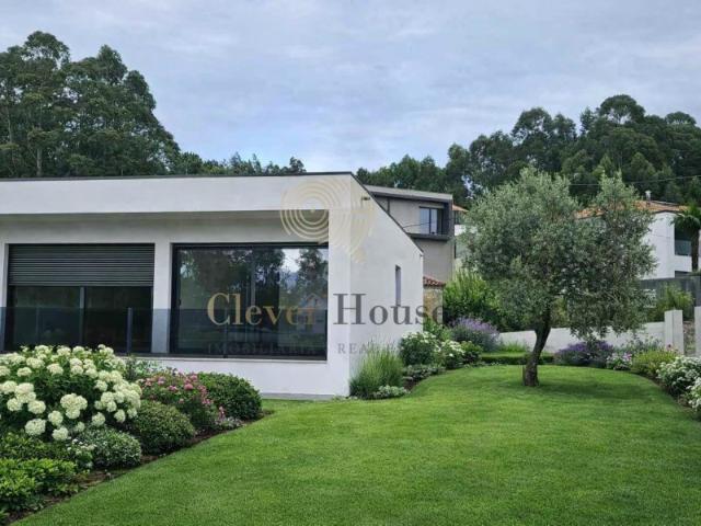 Casa venda em Alvelos, Arcozelo
