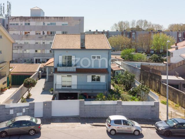 Casa venda em Avilhó, Porto