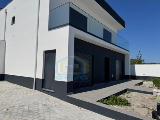 Casa venda em Marquiteira, Lourinhã