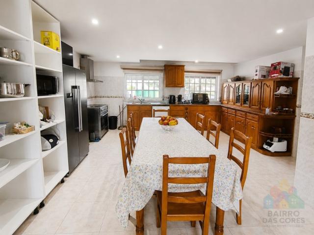 Casa venda em Serra de Baixo, Tomar