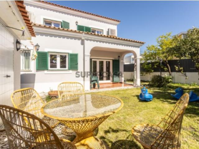 Casa venda em Azeitão (São Lourenço e São Simão), Setúbal