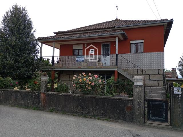 Casa venda em Lobão da Beira, Tondela