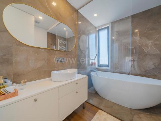 Moradia venda em Paredes, Soutelo