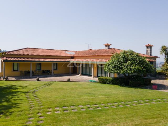 Casa venda em Escudeiros e Penso (Santo Estêvão e São Vicente), Braga