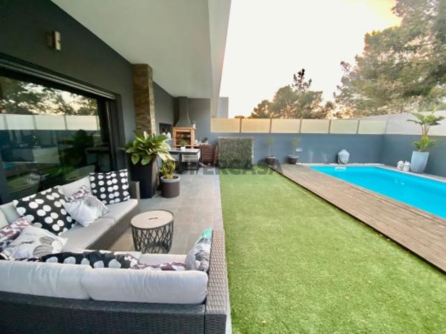 Casa venda em Almada, Setúbal