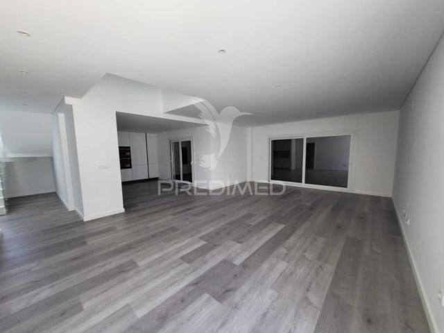 Casa venda em Vale de Milhaços, Seixal
