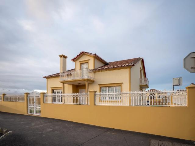 Casa venda em Açores, Ribeira Grande