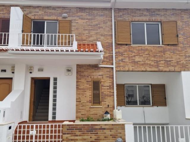 Casa alugar em Bairro do Miranda, Montijo