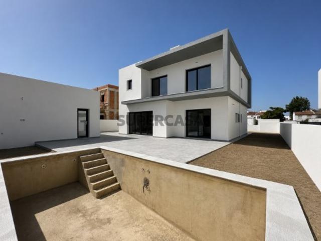 Casa venda em Azeitão (São Lourenço e São Simão), Setúbal