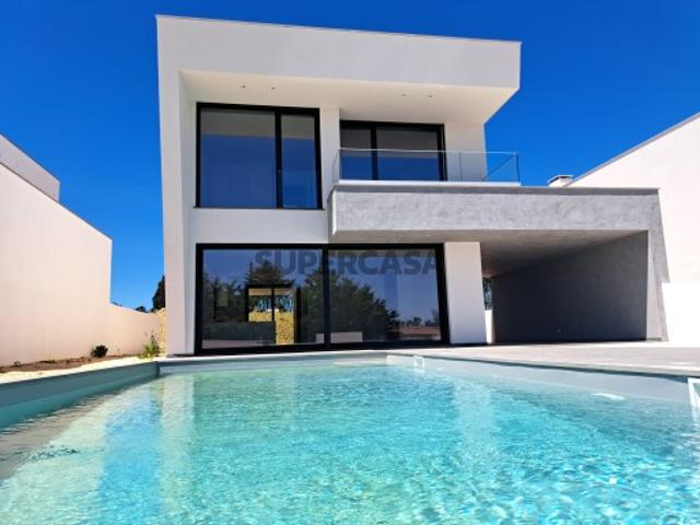 Casa venda em Casal da Avarela, Óbidos