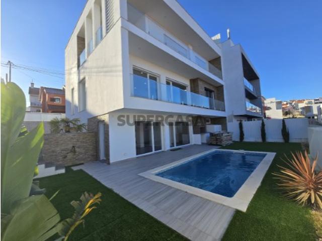 Casa venda em Odivelas, Bairro Novo do Trigache