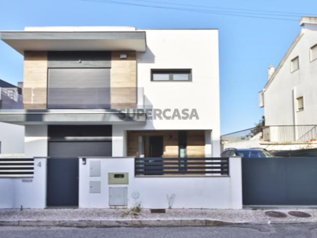 Casa venda em Santiago Dos Velhos, Lisboa