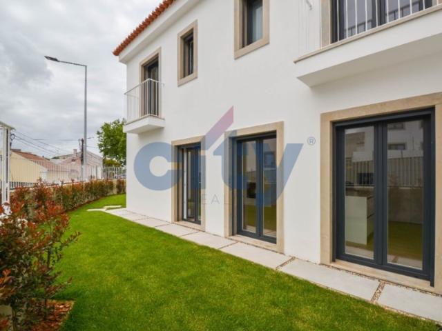 Casa venda em Rio de Mouro Velho, Sintra