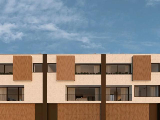 Casa venda em Porto, Lordelo Do Ouro