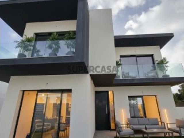 Casa venda em Almada, Setúbal