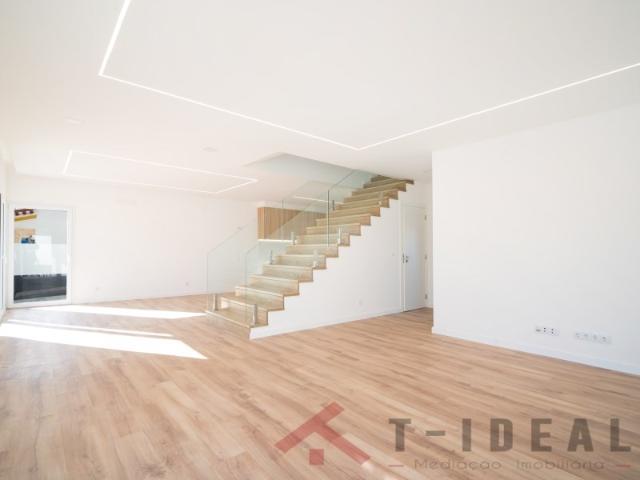 Casa venda em Marquiteira, Lourinhã