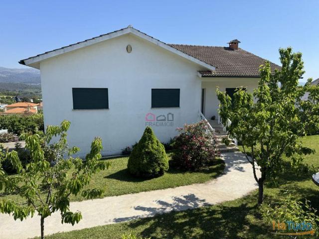 Casa venda em Oliveira De Frades, Viseu