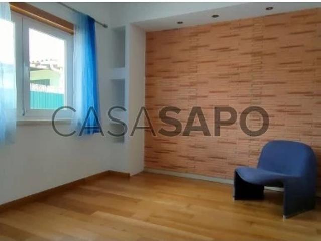 Casa alugar em Mem Martins, Sintra